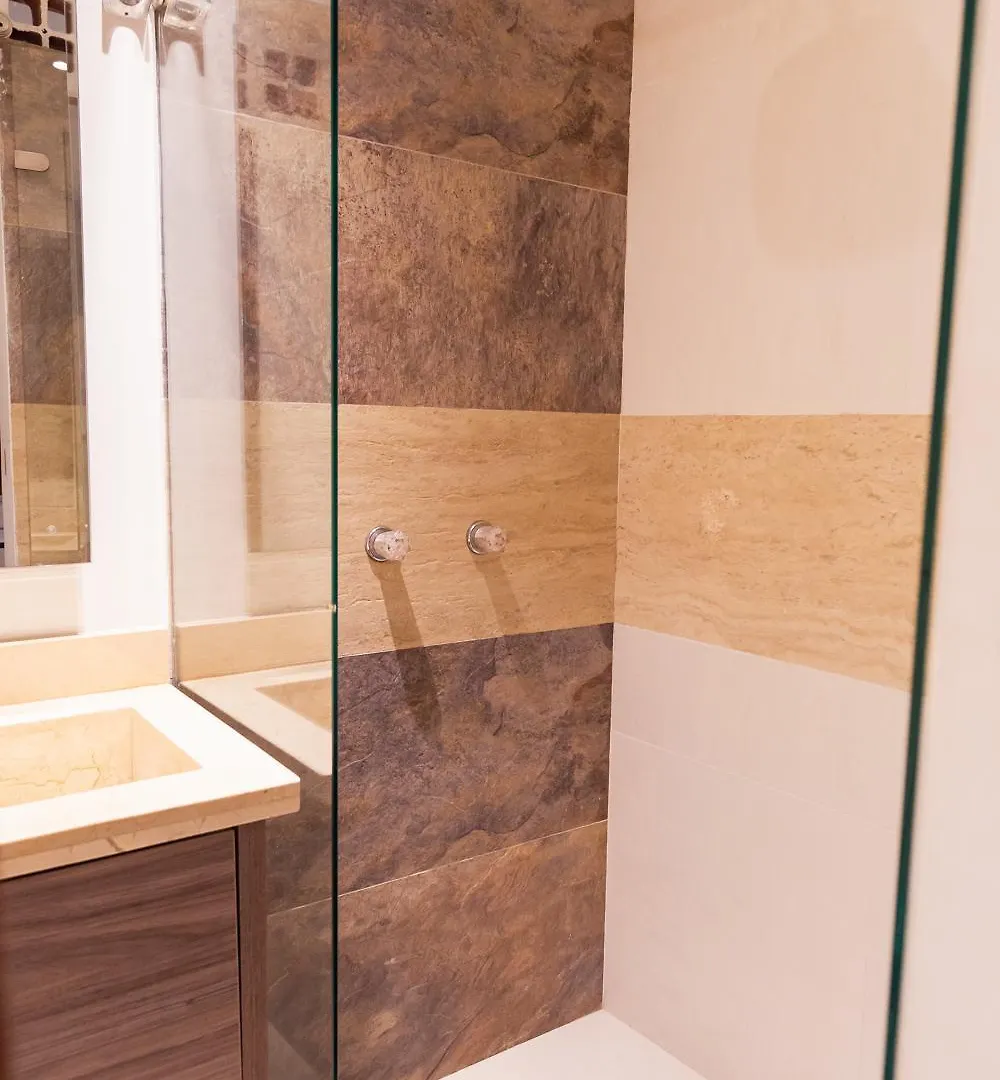 Hotel Laureles Loft Μεντεγίν 3*,